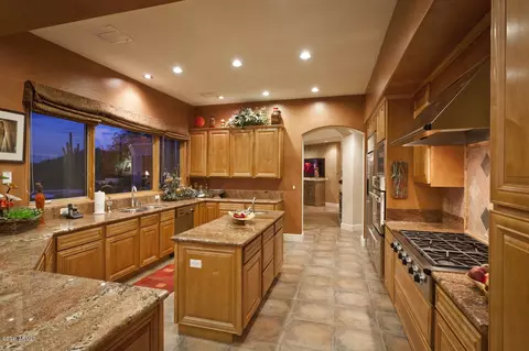 3720 N Rowen --, Mesa, AZ 85207 photo 12
