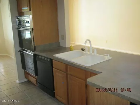 6703 W Topeka Dr, Glendale, AZ 85308 photo 4