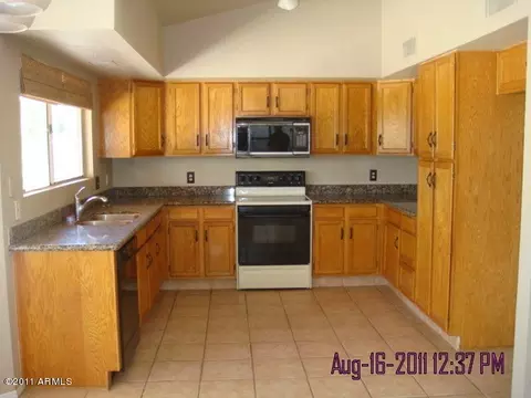 701 E Piute Ave, Phoenix, AZ 85024 photo 4