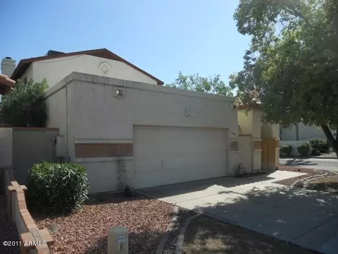 1101 Escuda Dr, Phoenix, AZ 85024 photo 2