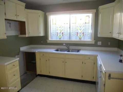 1101 Escuda Dr, Phoenix, AZ 85024 photo 7