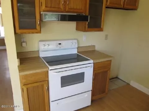 1343 El Parque Dr, Tempe, AZ 85282 photo 8