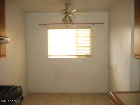 2033 Earll Dr, Phoenix, AZ 85016 photo 5