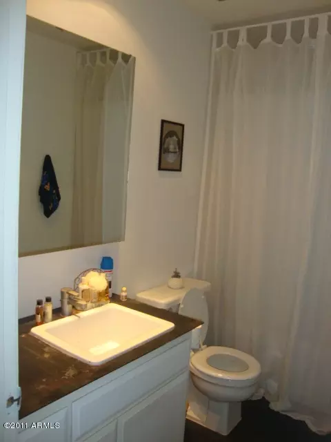 5525 E Thomas Rd #l7, Phoenix, AZ 85018 photo 5