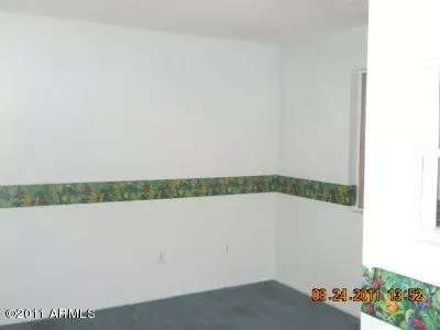 402 E Julie Dr, Tempe, AZ 85283 photo 13