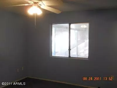 402 E Julie Dr, Tempe, AZ 85283 photo 15