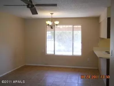 402 E Julie Dr, Tempe, AZ 85283 photo 7