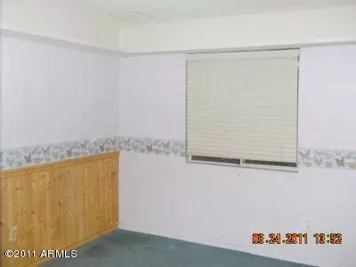 402 E Julie Dr, Tempe, AZ 85283 photo 11