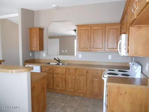 1143 W Kaniksu St, Apache Junction, AZ 85120 photo 2