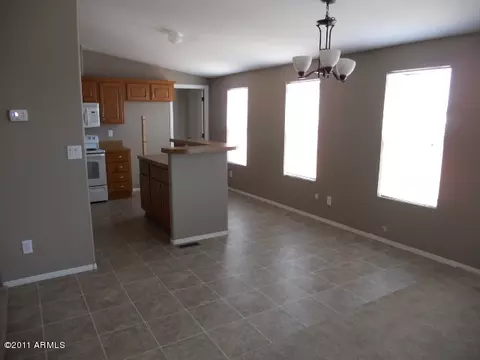 1143 W Kaniksu St, Apache Junction, AZ 85120 photo 5