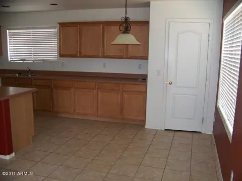 8452 E Keats Ave, Mesa, AZ 85209 photo 4