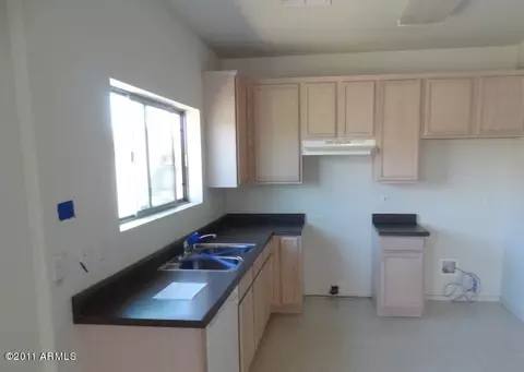 5918 W Getty Dr, Phoenix, AZ 85043 photo 14