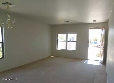 5918 W Getty Dr, Phoenix, AZ 85043 photo 17
