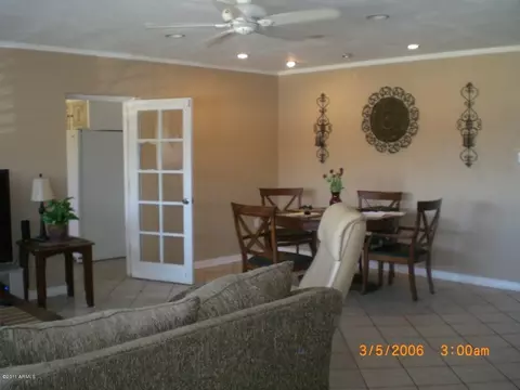 49 E Greenway Rd, Phoenix, AZ 85042 photo 9