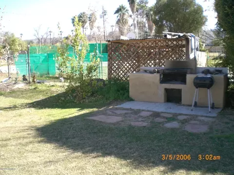 49 E Greenway Rd, Phoenix, AZ 85042 photo 15
