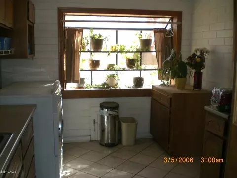 49 E Greenway Rd, Phoenix, AZ 85042 photo 10