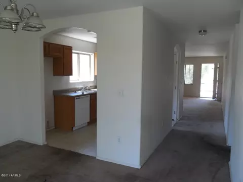 7413 S 3rd Ave, Phoenix, AZ 85041 photo 9