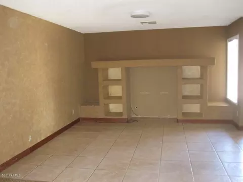 859 E Gable Ave, Mesa, AZ 85204 photo 2