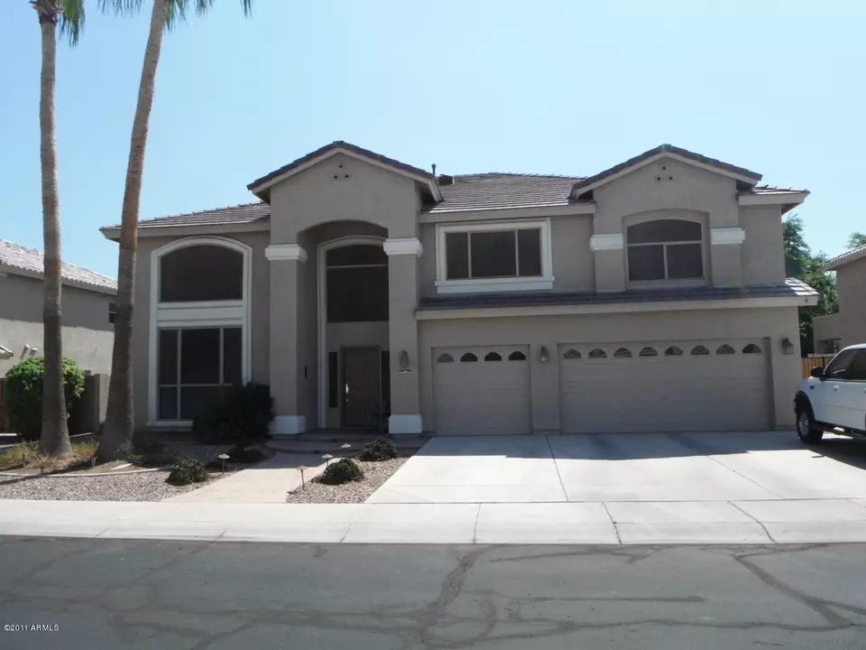  12939 W Apodaca Dr, Litchfield Park, AZ 85340 photo 2