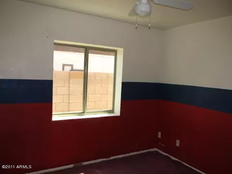 6137 W Mitchell Dr, Phoenix, AZ 85033 photo 6