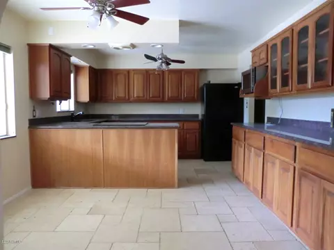 10835 N 42nd Pl, Phoenix, AZ 85028 photo 3
