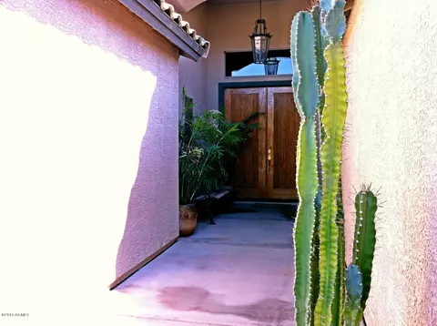9661 E Plana Ave, Mesa, AZ 85212 photo 2