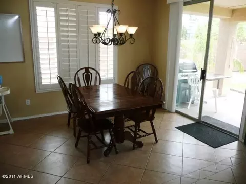 3929 E Powell Ct, Gilbert, AZ 85298 photo 3