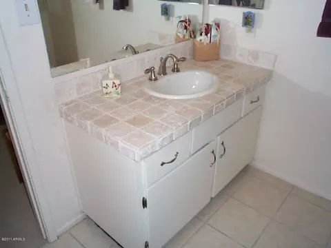 4243 E Kiowa St, Phoenix, AZ 85044 photo 5
