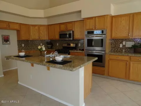 6633 W Tether Trl, Phoenix, AZ 85083 photo 8