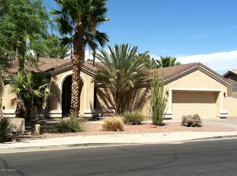 368 E Horseshoe Ave, Gilbert, AZ 85296 photo 1