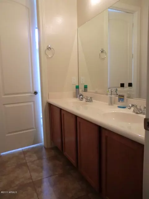3122 E Tiffany Way, Gilbert, AZ 85298 photo 6