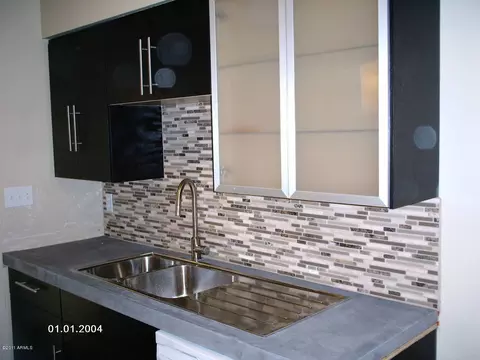 2428 E La Jolla Dr, Tempe, AZ 85282 photo 3