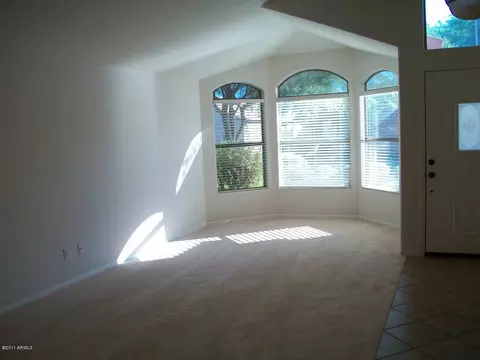 4620 E Jaeger Rd, Phoenix, AZ 85050 photo 3