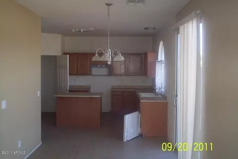 5317 S 8th Dr, Phoenix, AZ 85041 photo 4