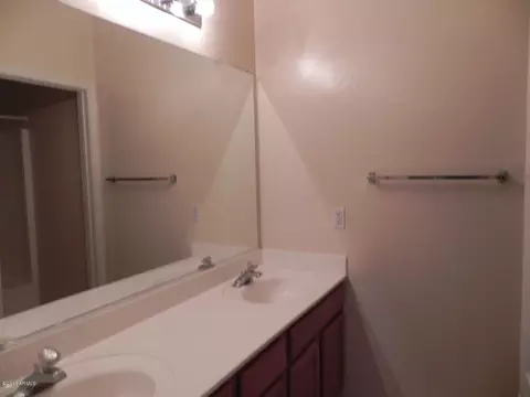 2608 E Brooks St, Gilbert, AZ 85296 photo 12