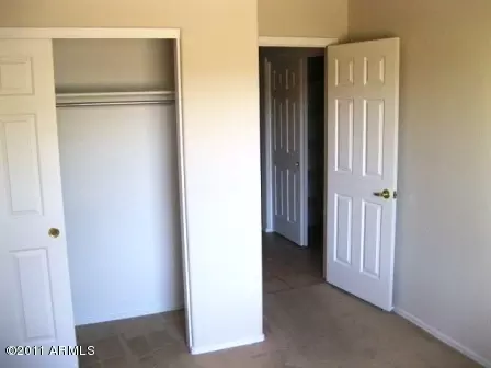 8647 E Osage Cir, Mesa, AZ 85212 photo 9