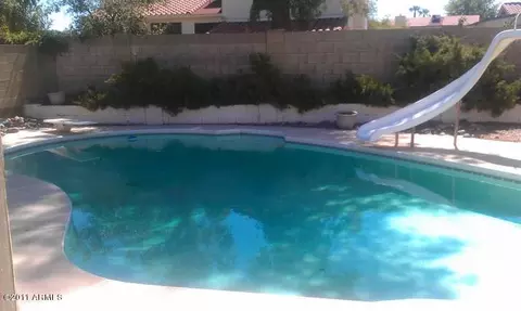 1935 E Crocus Dr, Phoenix, AZ 85022 photo 2