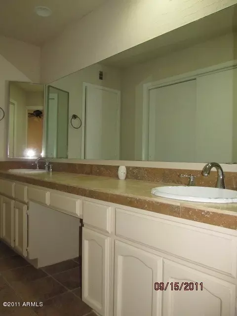 742 E Becker Ln, Phoenix, AZ 85020 photo 7