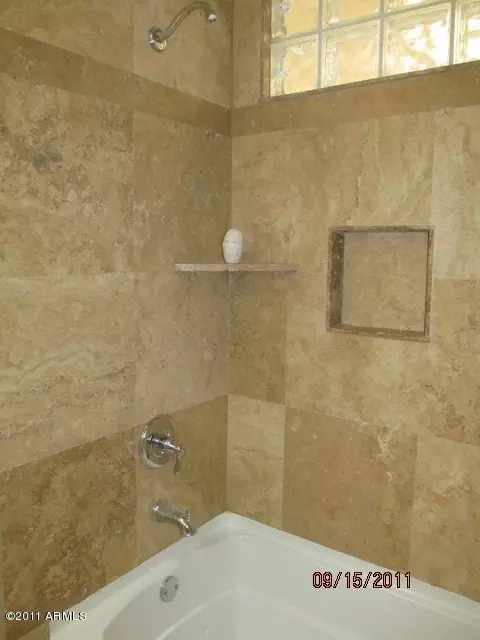 742 E Becker Ln, Phoenix, AZ 85020 photo 13