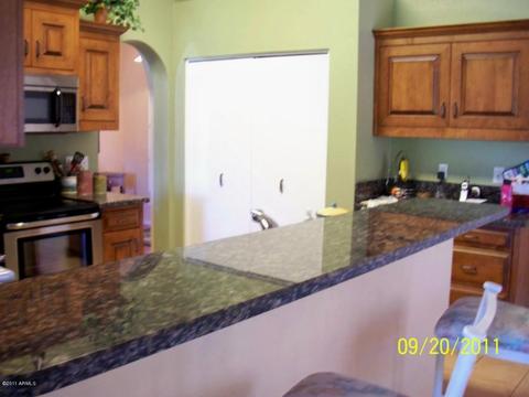 4128 E Topeka Dr, Phoenix, AZ 85050 photo 6