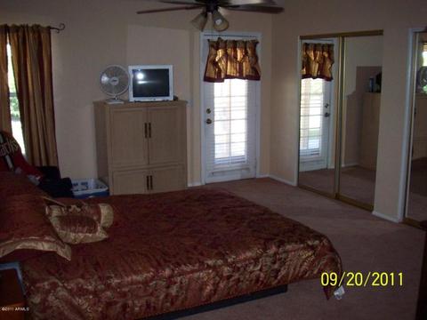 4128 E Topeka Dr, Phoenix, AZ 85050 photo 9