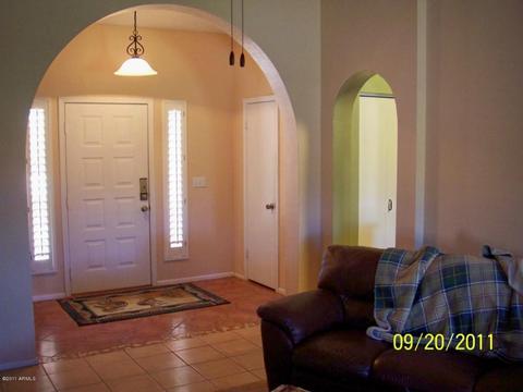 4128 E Topeka Dr, Phoenix, AZ 85050 photo 2