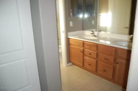 2523 W Bent Tree Dr, Phoenix, AZ 85085 photo 11