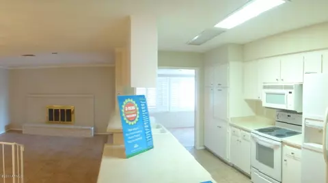 2102 E Radcliffe Dr, Tempe, AZ 85283 photo 4