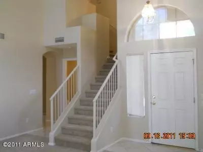 868 E Baylor Ln, Gilbert, AZ 85296 photo 3
