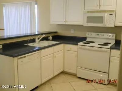 868 E Baylor Ln, Gilbert, AZ 85296 photo 8