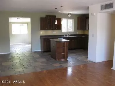 4658 E Monte Vista Rd, Phoenix, AZ 85008 photo 6