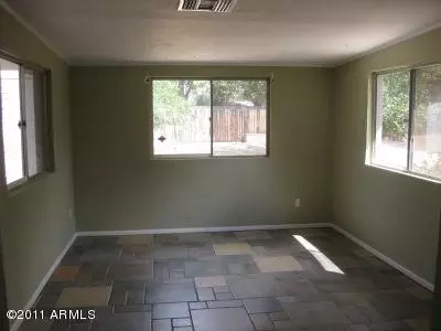 4658 E Monte Vista Rd, Phoenix, AZ 85008 photo 9
