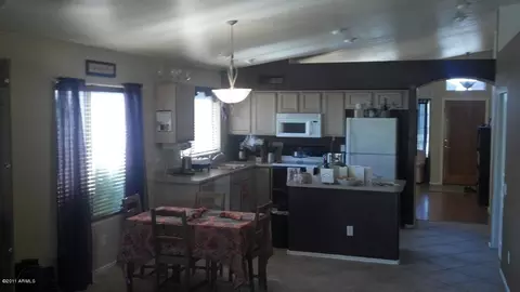 2522 E Knudsen Dr, Phoenix, AZ 85024 photo 4