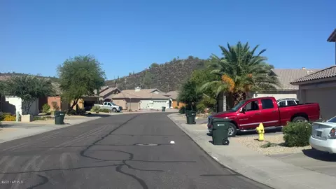 2522 E Knudsen Dr, Phoenix, AZ 85024 photo 2